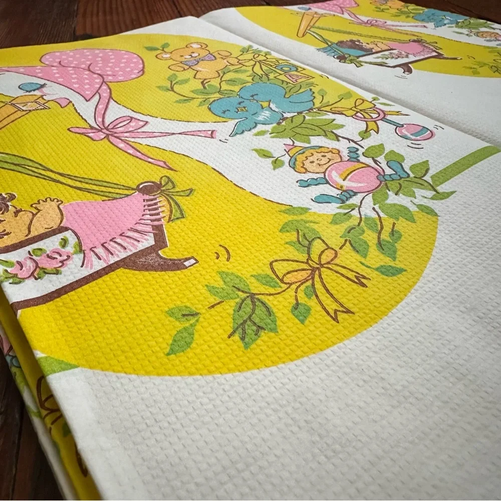 NOS Deadstock Vintage 70s baby shower paper table cloth 52 x 96”